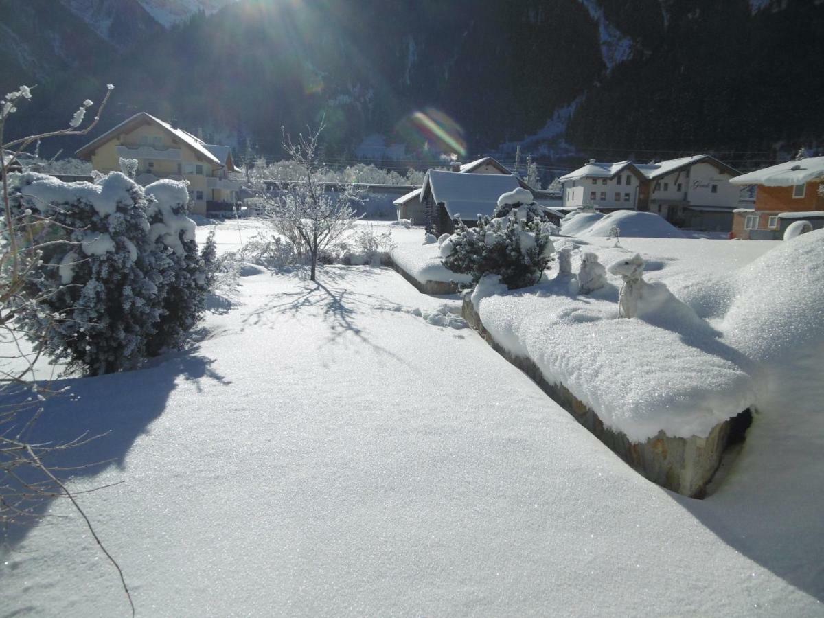 Appartements Zangerle Pettneu am Arlberg Buitenkant foto