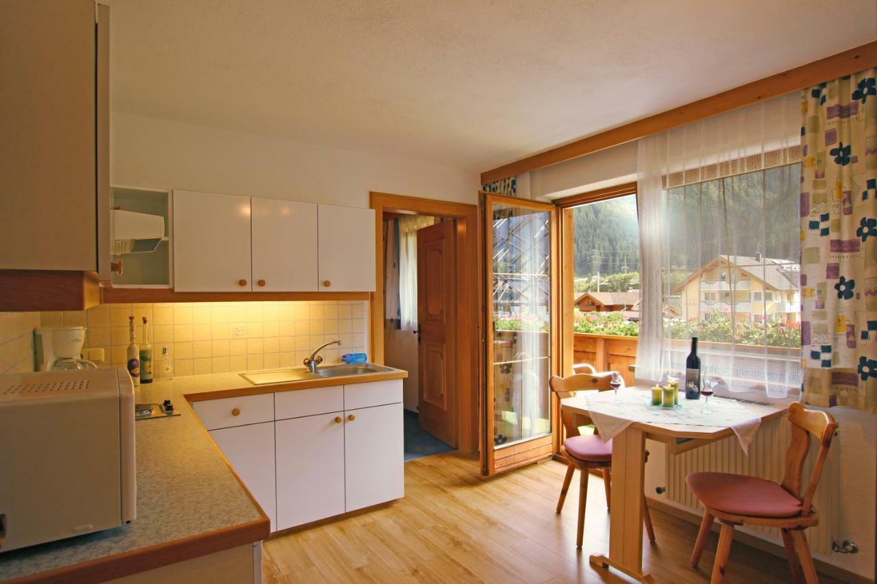 Appartements Zangerle Pettneu am Arlberg Buitenkant foto